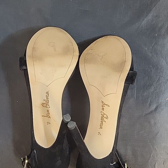 SAM EDELMAN ADJUSTABLE ANKLE STRAP WITH BUCKLE CLOSURE OPEN TOE SUEDE SANDAL - Picture 12 of 14